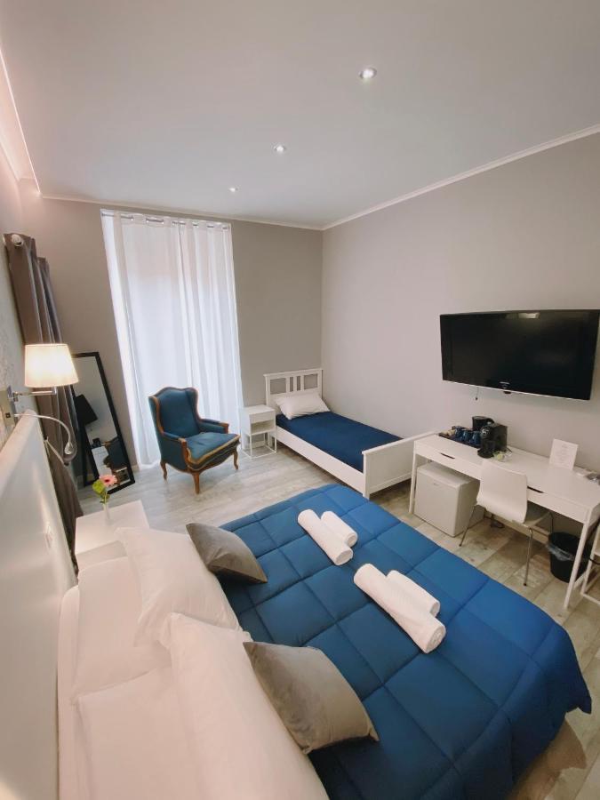 Bed And 2* Roma