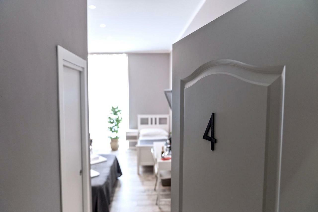 Bed And 2* Roma